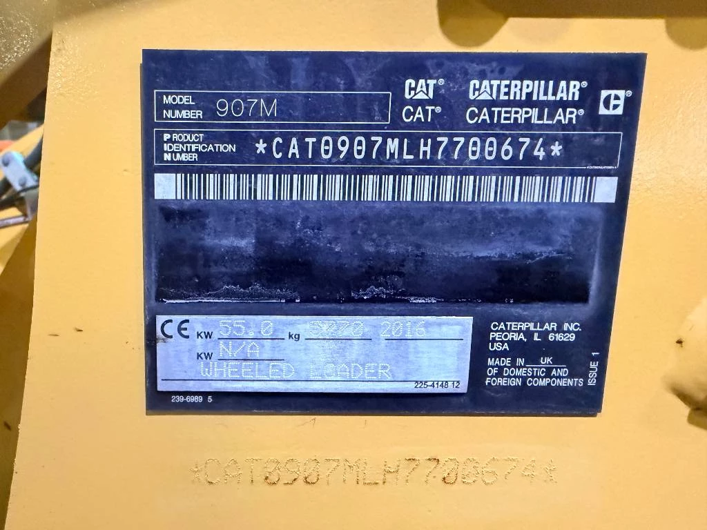 Cat 2016 - 907M zdjęcie 4
