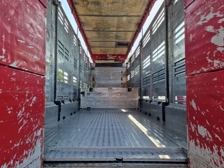 Finkl N/A 2009 - SAV35 - 3/3 deck livestock - Ventilation - Lifting floors - Lifting roof obrazek 10