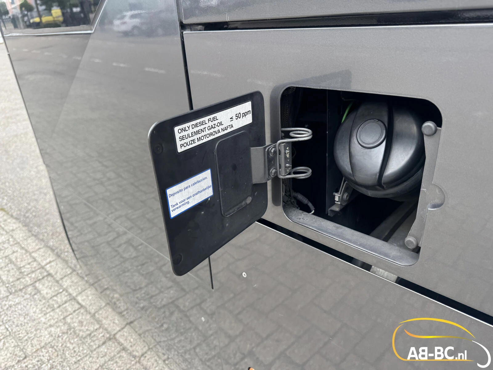 Iveco Magelys 51 Seats EURO 6 2016 image 30