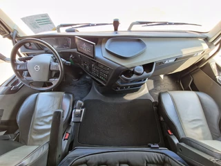 Volvo FH 2023 - 13.500 Globetrotter XL 6x2 - Retarder - Full air - Leather - Camera imagen 20