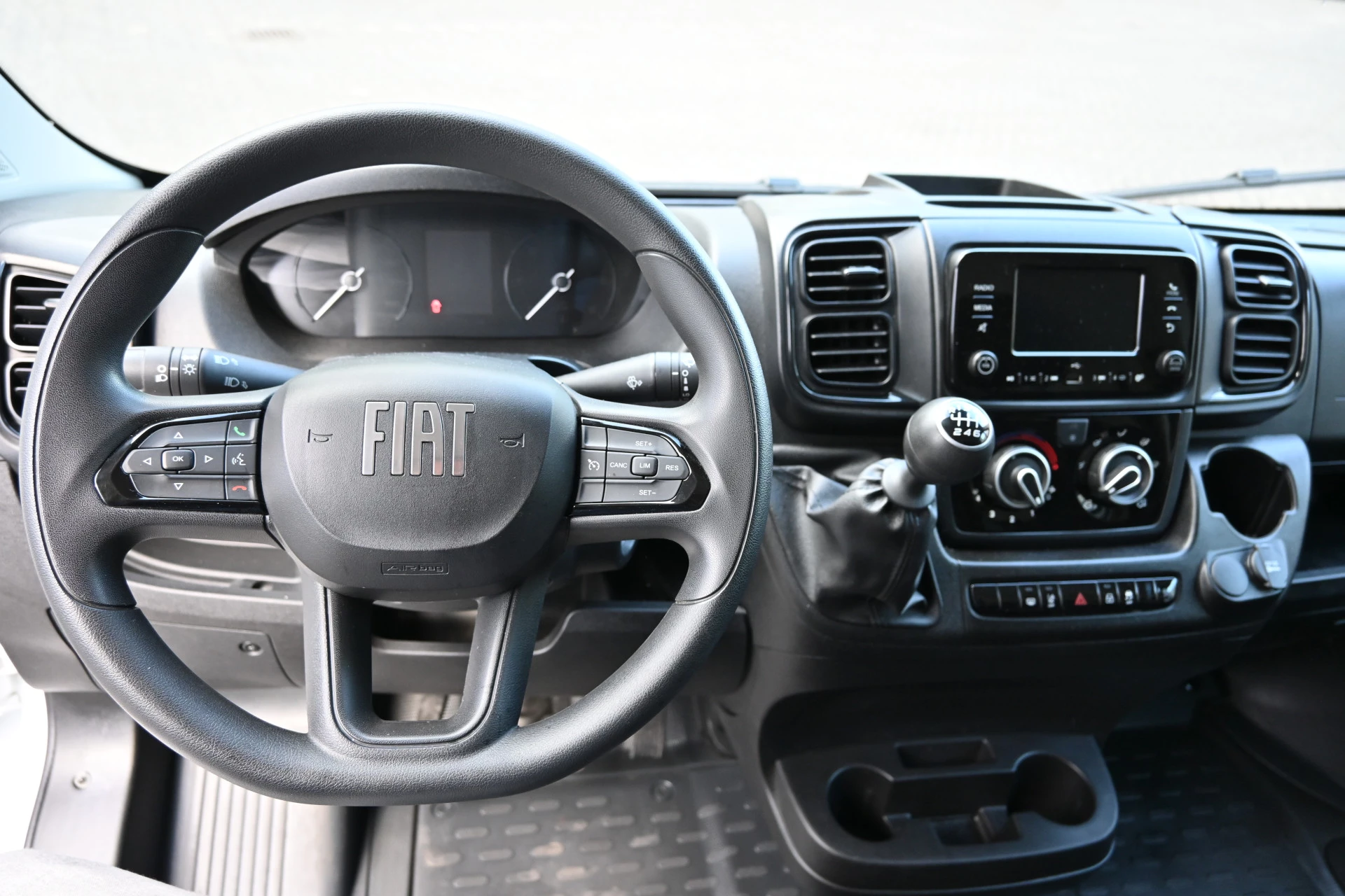 Fiat Ducato 2024 - 2.2 MultiJet 140 S&S L2H2 3.5t imagen 13