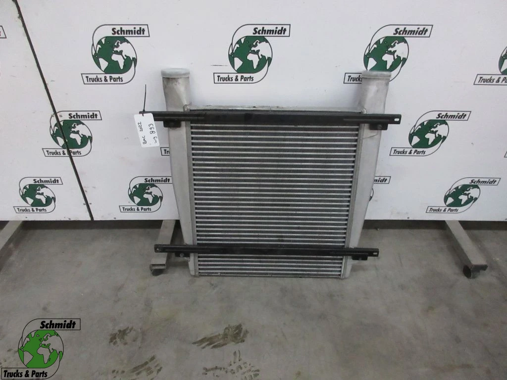 BMC - 1846 TGR BMC INTERCOOLER MODEL 2022 EURO 6 image 1
