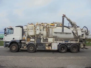 DAF CF 85.410 2008 - 8X4 BLADGEVEERD immagine 2