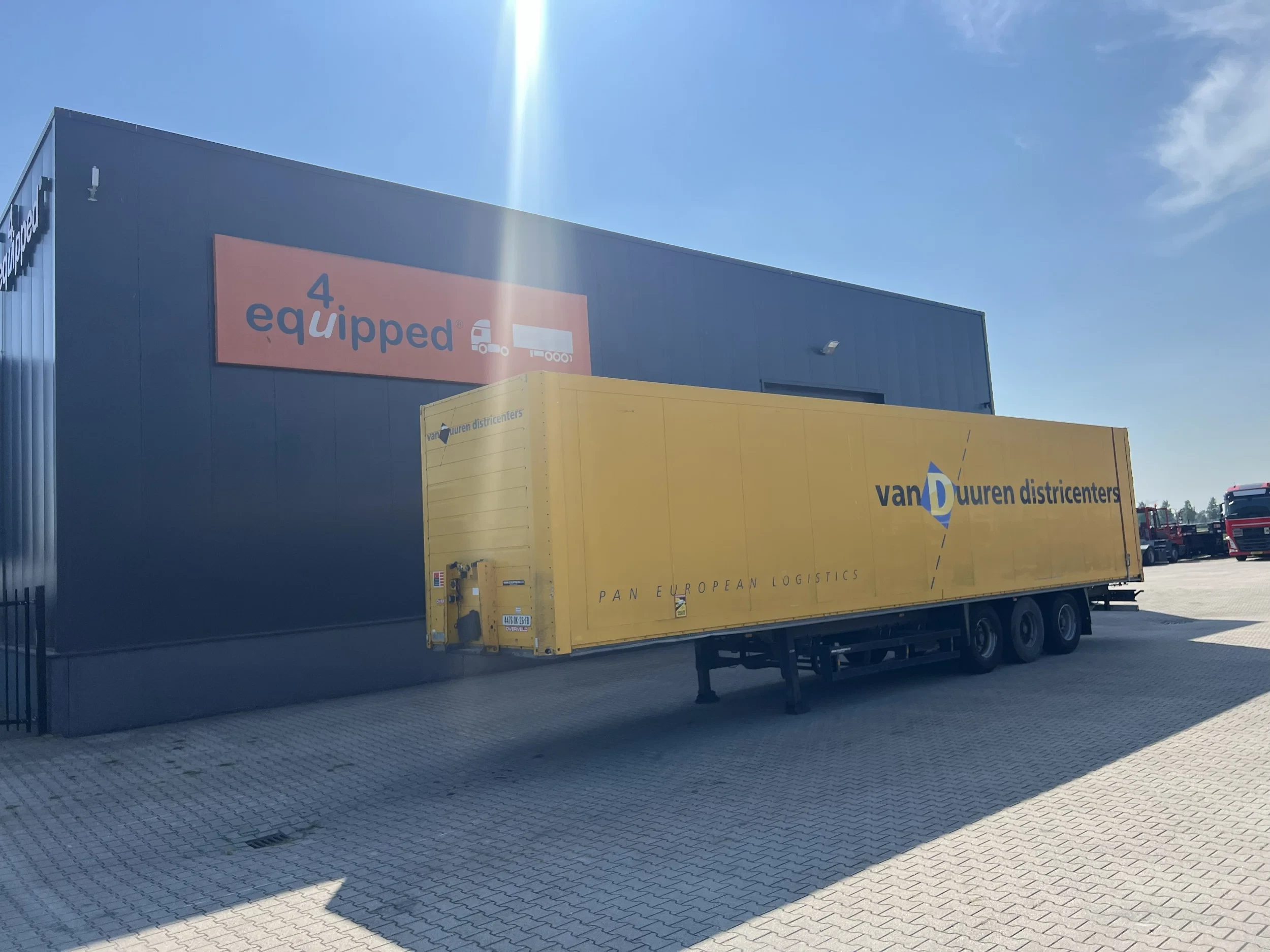 Schmitz Cargobull SKO 24 2008 - SKO24 / SAF trommelremmen / gegalvaniseerd / binnenhoogte: 2,80 m / NL oplegger,/ damaged - PRICE REDUCTION afbeelding 8