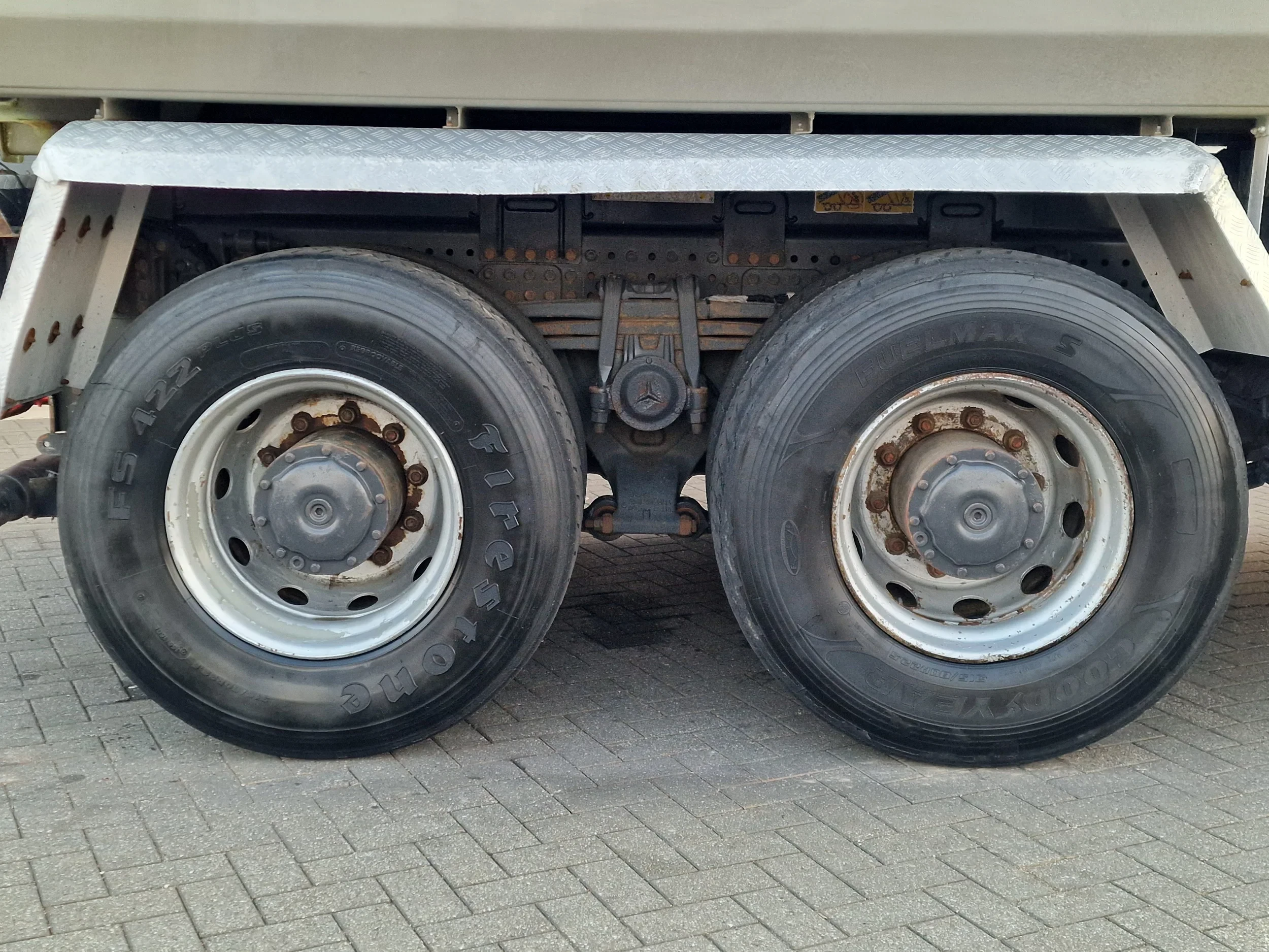 Mercedes-Benz Arocs 2658 2016 - 6X4 - Steel / Steel - retarder - WB330 afbeelding 15