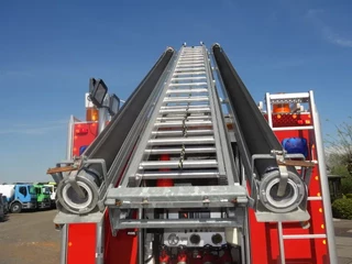 MAN LE 2002 - 220C GODIVA POMP 2000 LITER TANK,MANUAL GEARBOX bild 8