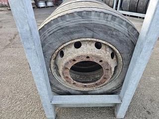 Trailer TRAILER TIRE. 275/70 R 22.5 2005 - N/A imagem 3