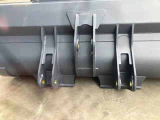 Volvo N/A 2026 - L90G image 8