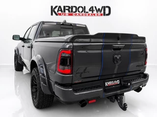 Dodge Ram 1500 2024 - 5.7 V8 4x4 Crew Cab Sport | Incl. Tonneau cover | Special striping| Wide boddy | Fuell velgenset| imagem 7