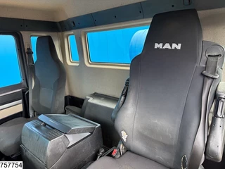 MAN TGS 2017 - 32 360 8x4, EURO 6, Stetter 9m3 imagem 8