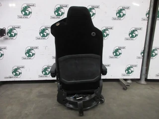 MAN - 81.62310-6441 // 81.62310-6436 STOELEN SET MAN TGX 18.470 MODEL 2022 afbeelding 3 miniatuur