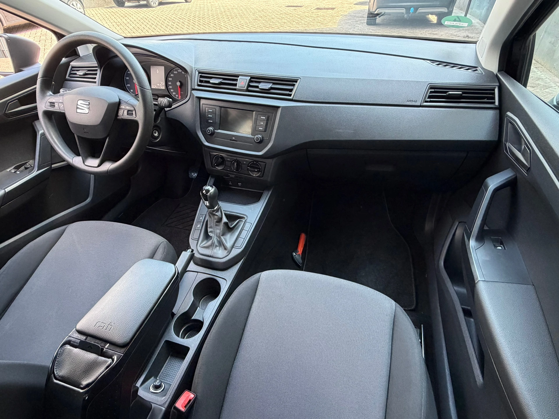 SEAT Ibiza 2018 - 1.0 MPI Reference bj.2018 Airco|Pdc|Lm velg|Cc. afbeelding 9