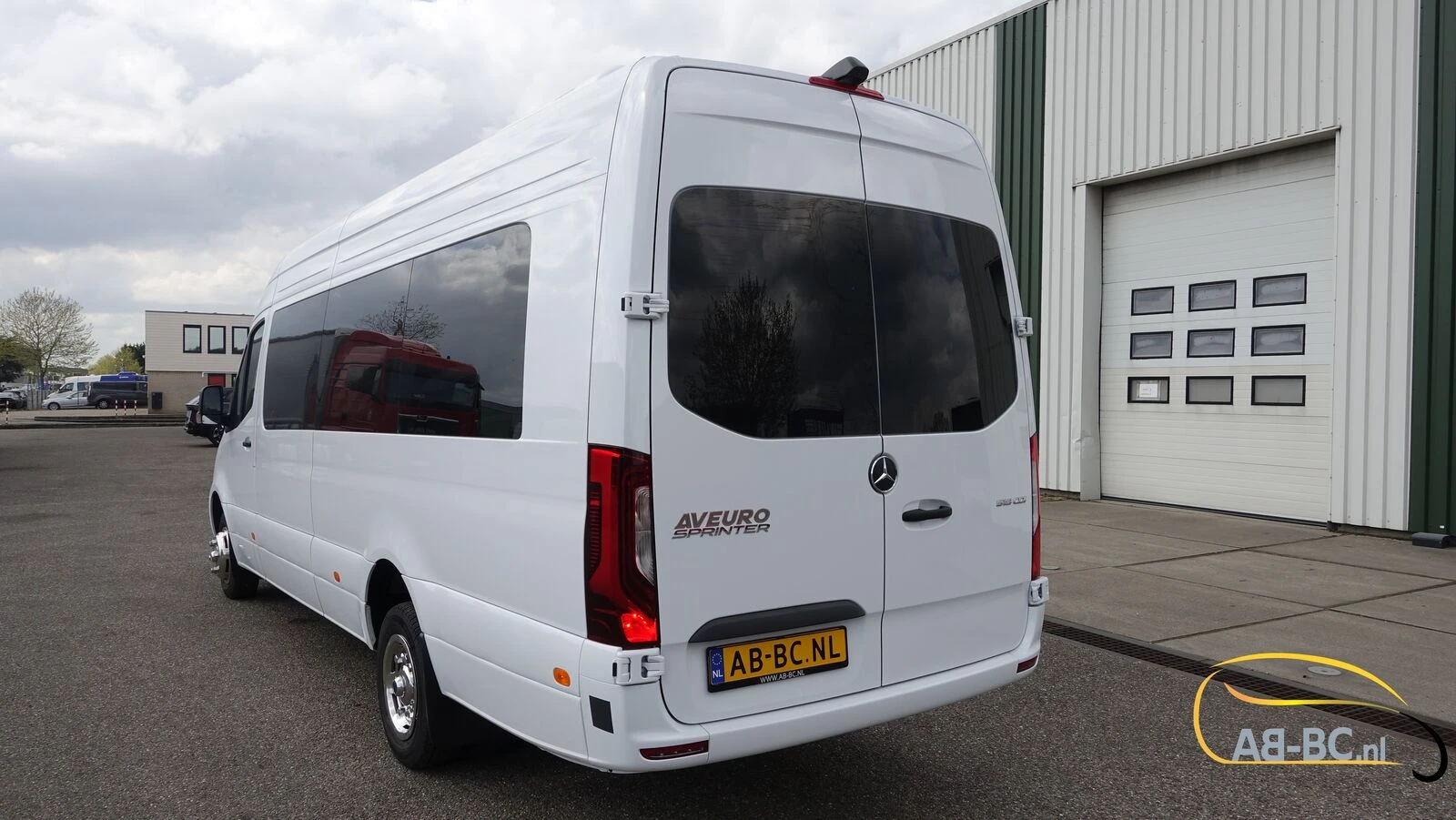 Mercedes-Benz Sprinter 2026 - Aveuro 519 CDI 21 seats EURO 6 obrázek 15