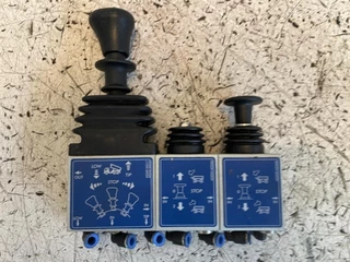 Diverse N/A - OMFB PNEUMATISCHE BEDIENING 40008/40017/40026/40035/42259/42268 imagem 3