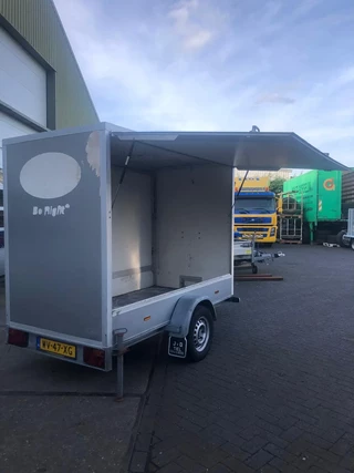 Hapert N/A 1999 - Type R. Enkelas aanhangwagen geremd met verkoopluik Links en rechts. 250x130x180cm. WV-47-XG Zo weg ! imagen 2