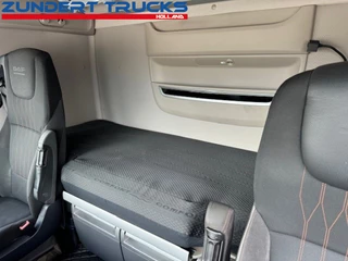 DAF XF480 2018 - SUPERSPACECAB, STANDCLIMA, 2 TANKS, 2 BEDS image 12