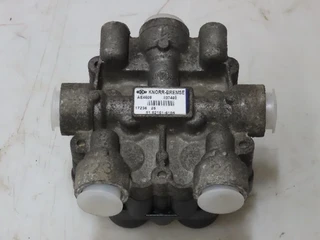 MAN - Compressed Air System 4-Krings Veiliheidsventiel te koop