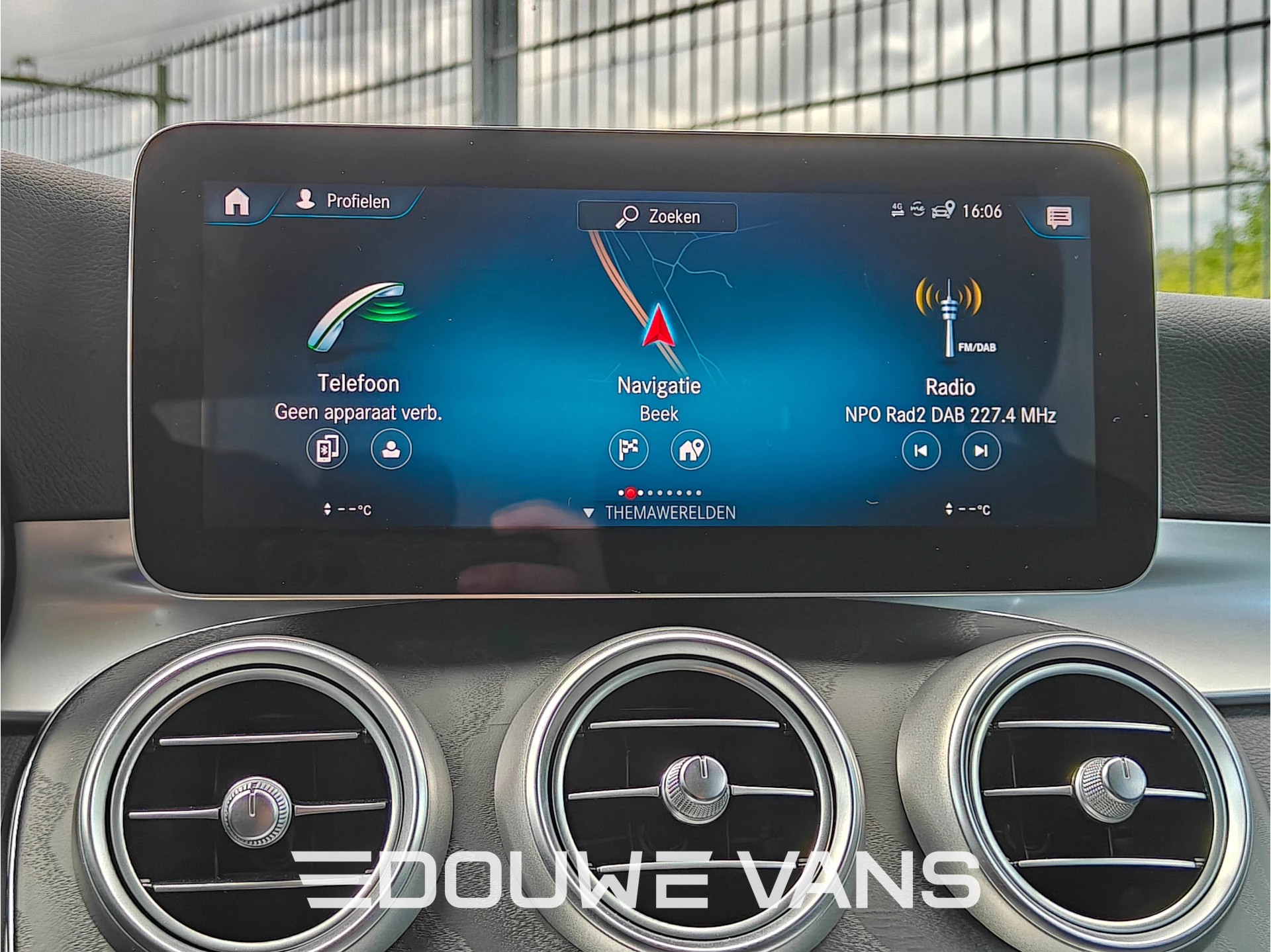 Mercedes-Benz GLC 2021 - 300e 4Matic Airco Ambiente Night Pakket Trekhaak obrázek 24