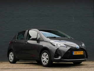 Toyota Yaris 2017 - 1.5 Hybrid Aspiration image 2 thumbnail