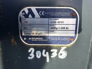Hyundai N/A - Excavator digging bucket 140, 61K4-30101 image 11