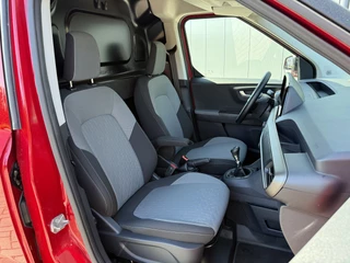 Ford Transit Courier 2023 - 1.5 LIMITED EcoBlue / **2.852 KM!!** / CAMERA / ECC / ADAPTIVE CRUISE / STOELVERW bild 6