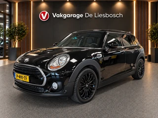 MINI Clubman 2018 - 1.5 Cooper Chili Serious Business/leer/navi/pano/stoelverw/boeken te koop