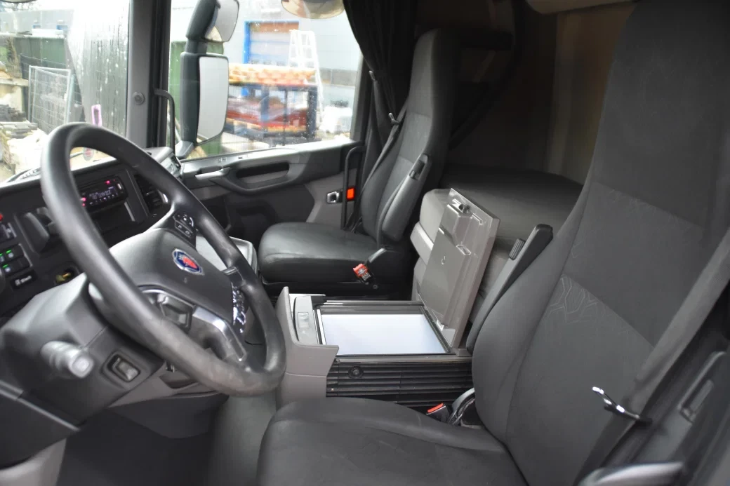 Scania S 2020 - S450 NGS 4x2NB - EURO 6 D - 873 TKM - FULL AIR - RETARDER - PARK. AIRCO - 2 x FUEL TANKS - TOP CONDITION - zdjęcie 4