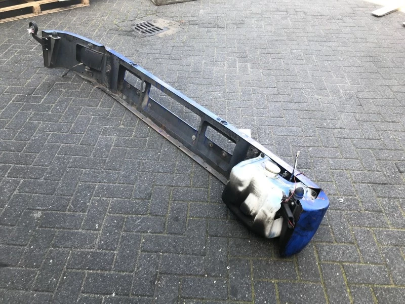 Volvo - FL7-12 BUMPER MET GEBRUIKSCHADE immagine 7