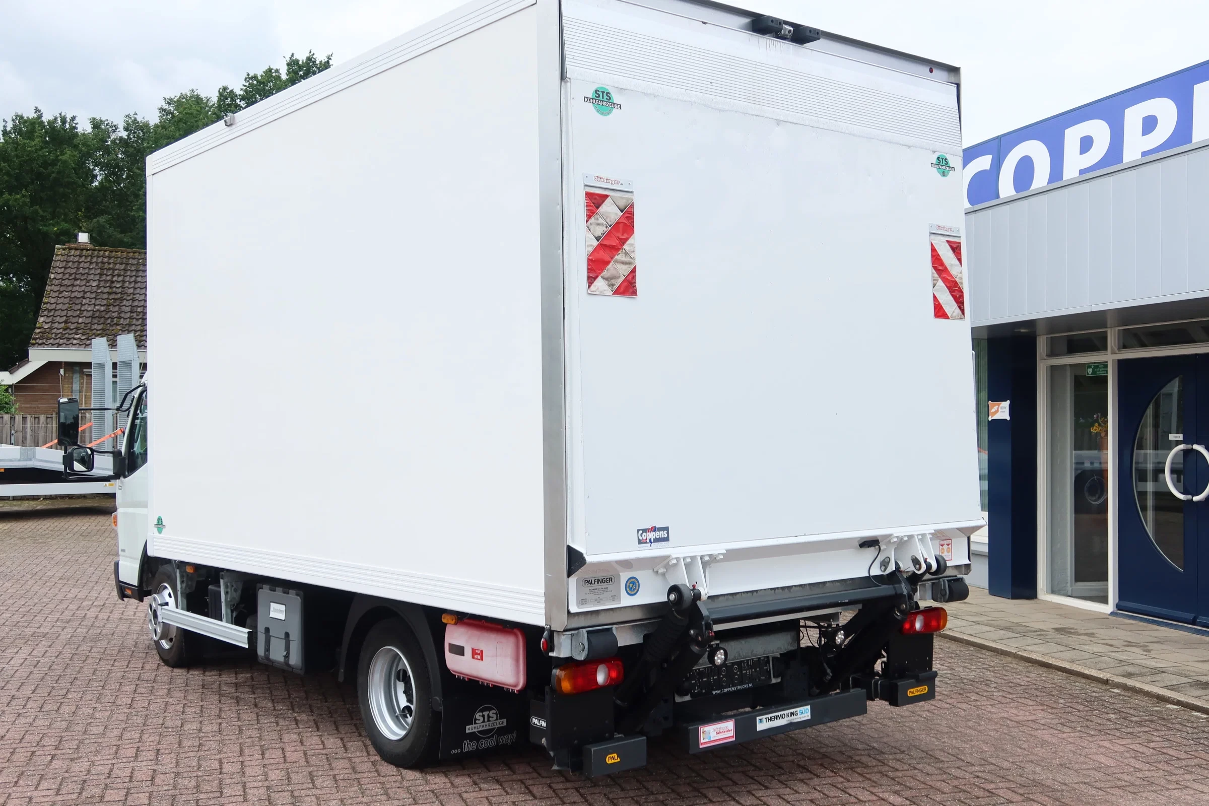FUSO Canter 2020 - 9 C 18 Thermoking V500 Max+ Palfinger 1500kg klep obrázek 18