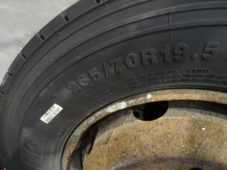 - Geen producent - N/A - LINGLONG 265/70R19.5 obrazek 2