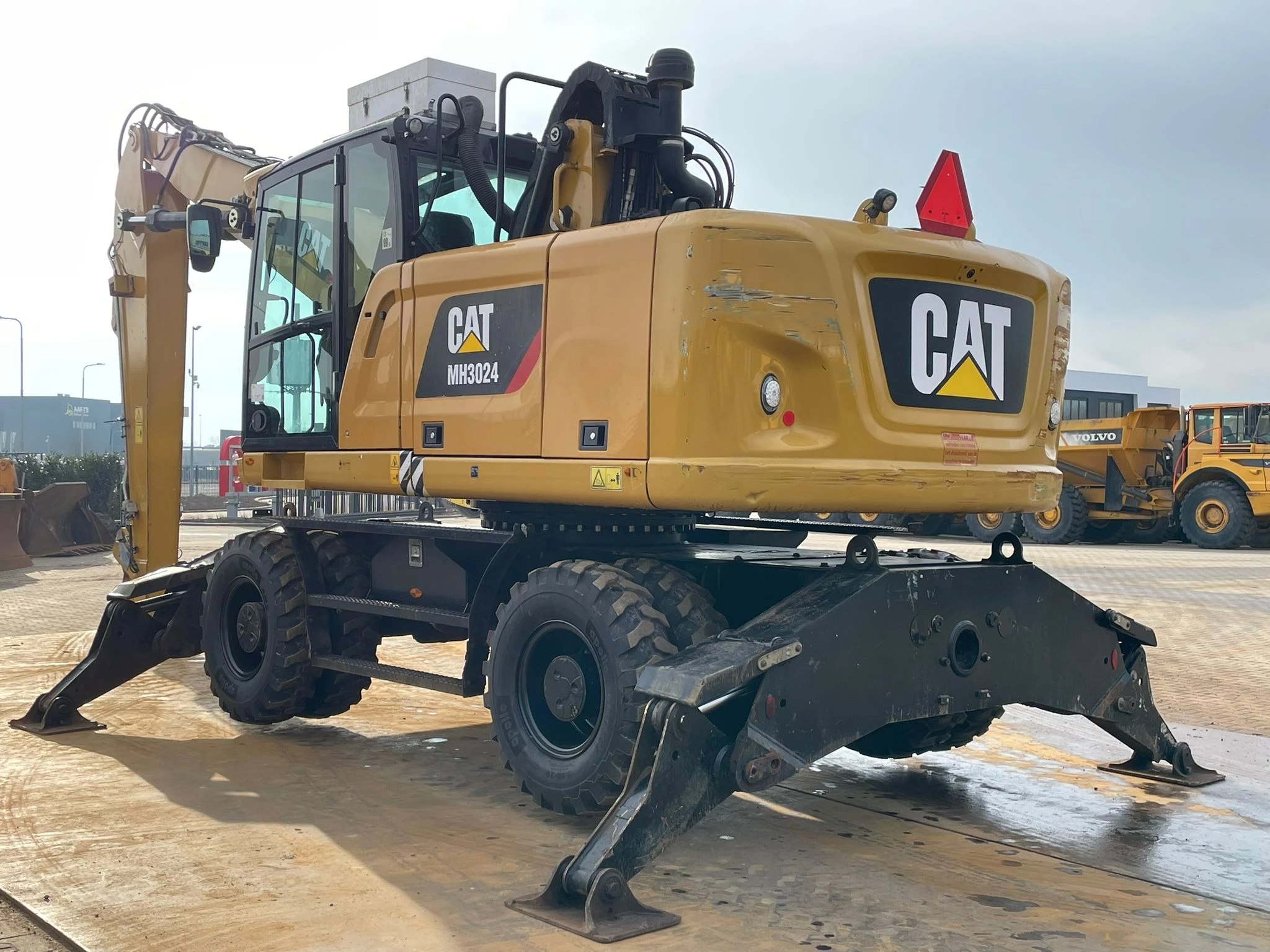 Caterpillar MH3024 2020 immagine 3