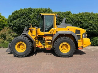 Volvo N/A 2025 - L120 H2 UNUSED Michelin 750/65 image 1