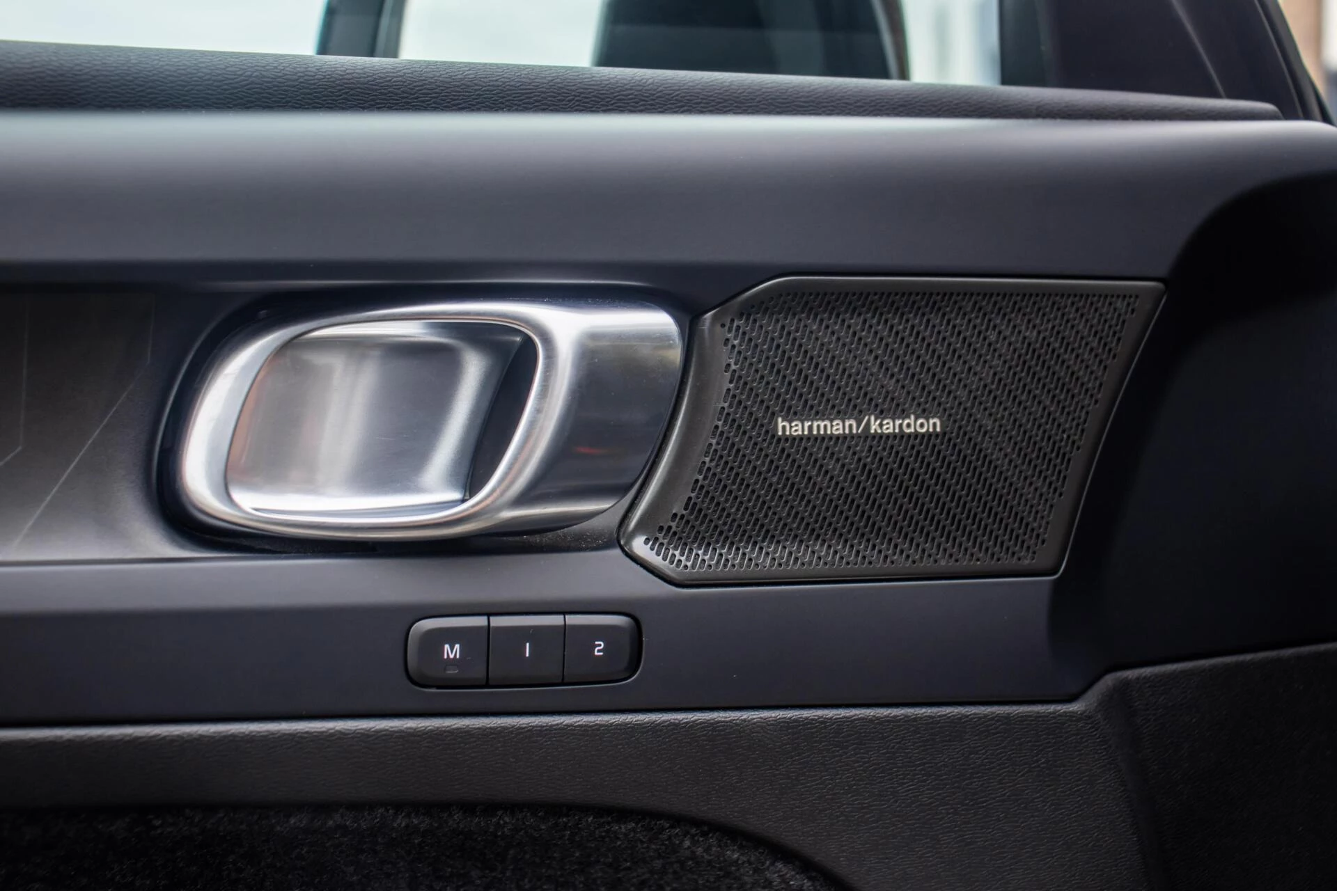 Volvo XC40 2023 - 1.5 T5 Plug-in hybrid Ultimate Dark, Pano, Leder imagen 28