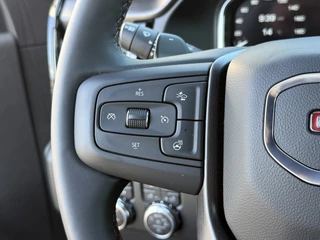 GMC Sierra 2024 - AT4 6.2L V8 420 PK / BPM VRIJ!! / VIRTUAL COCKPIT / HEAD UP / 360 CAMERA / BOSE / LEDER / TREKHAAK / 3500 KG AHG bild 14
