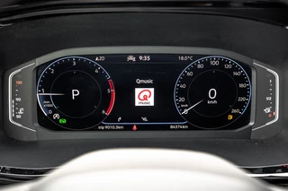 Volkswagen Transporter 2021 - T6.1 Bulli 2.0 TDI L1H1 | Virtual cockpit | Automaat | 150 PK | 3-Zits | 1e Eigenaar | LED | Camera | Carplay | PDC | Zijschuifdeur R+L | Trekhaak image 16