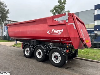 Fliegl 2018 - kipper Lift axle image 3 thumbnail