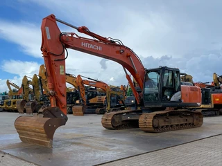 Hitachi ZX210LC-5B 2016 zdjęcie 2 miniatura