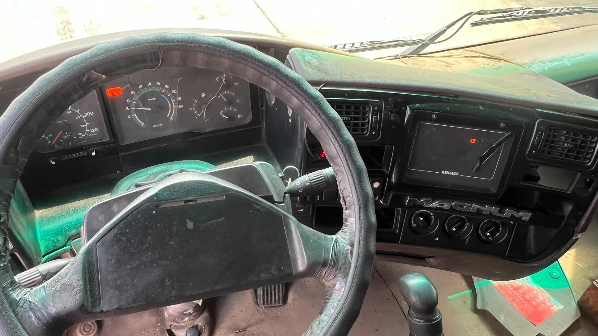 Renault Magnum 430 2000 immagine 9