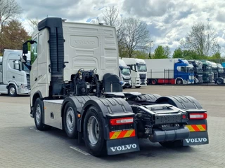 Volvo FH 2020 - 13.500 6x2/4 Low roof - MA chassis - PTO/Hydraulic - Full air afbeelding 5