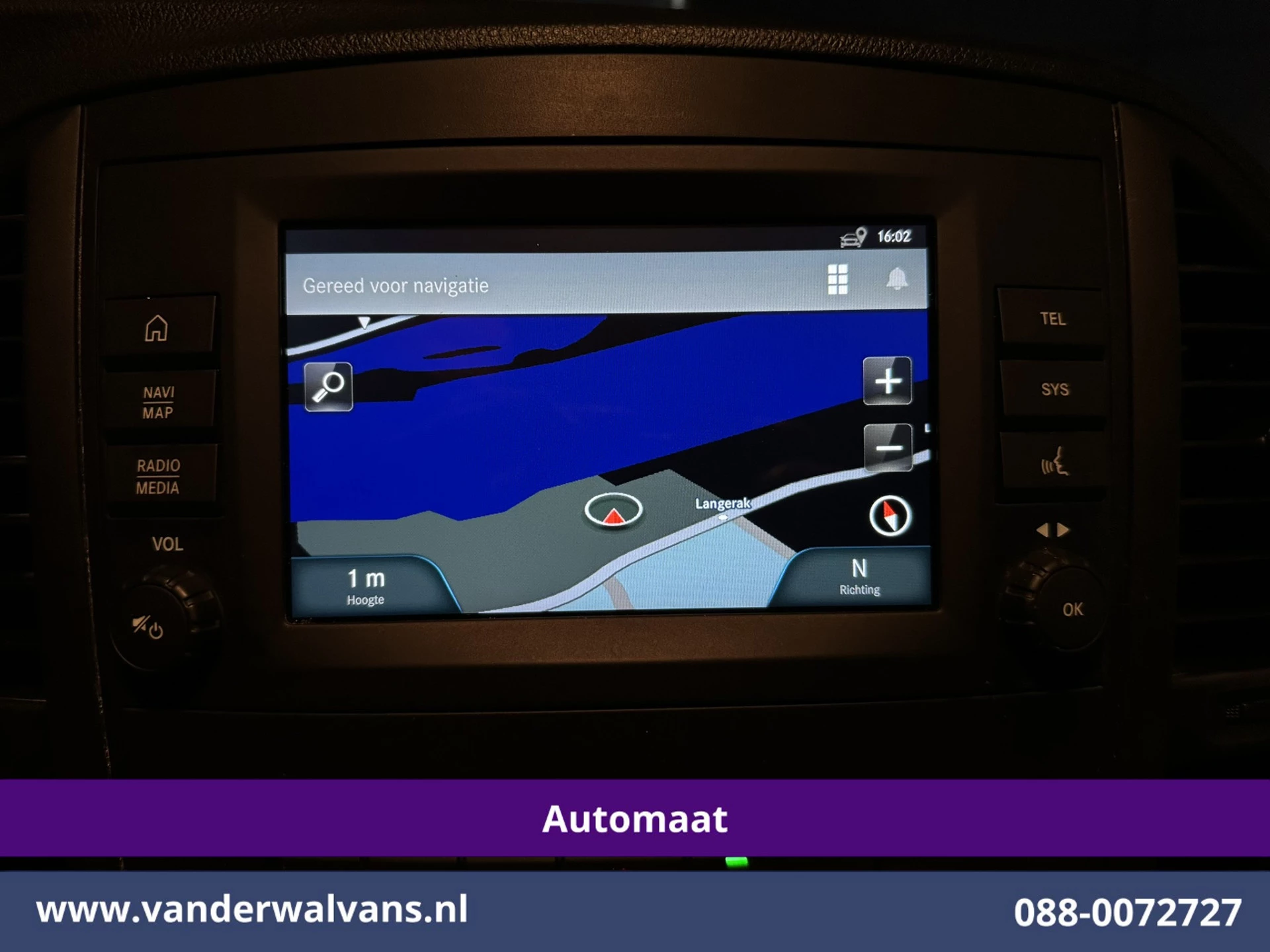 Mercedes-Benz Vito 2021 - 114 CDI 136pk 9G-Tronic Automaat L2H1 Euro6 Airco | Camera | Navigatie | Imperiaal | 2500kg Trekhaak | Apple Carplay image 3