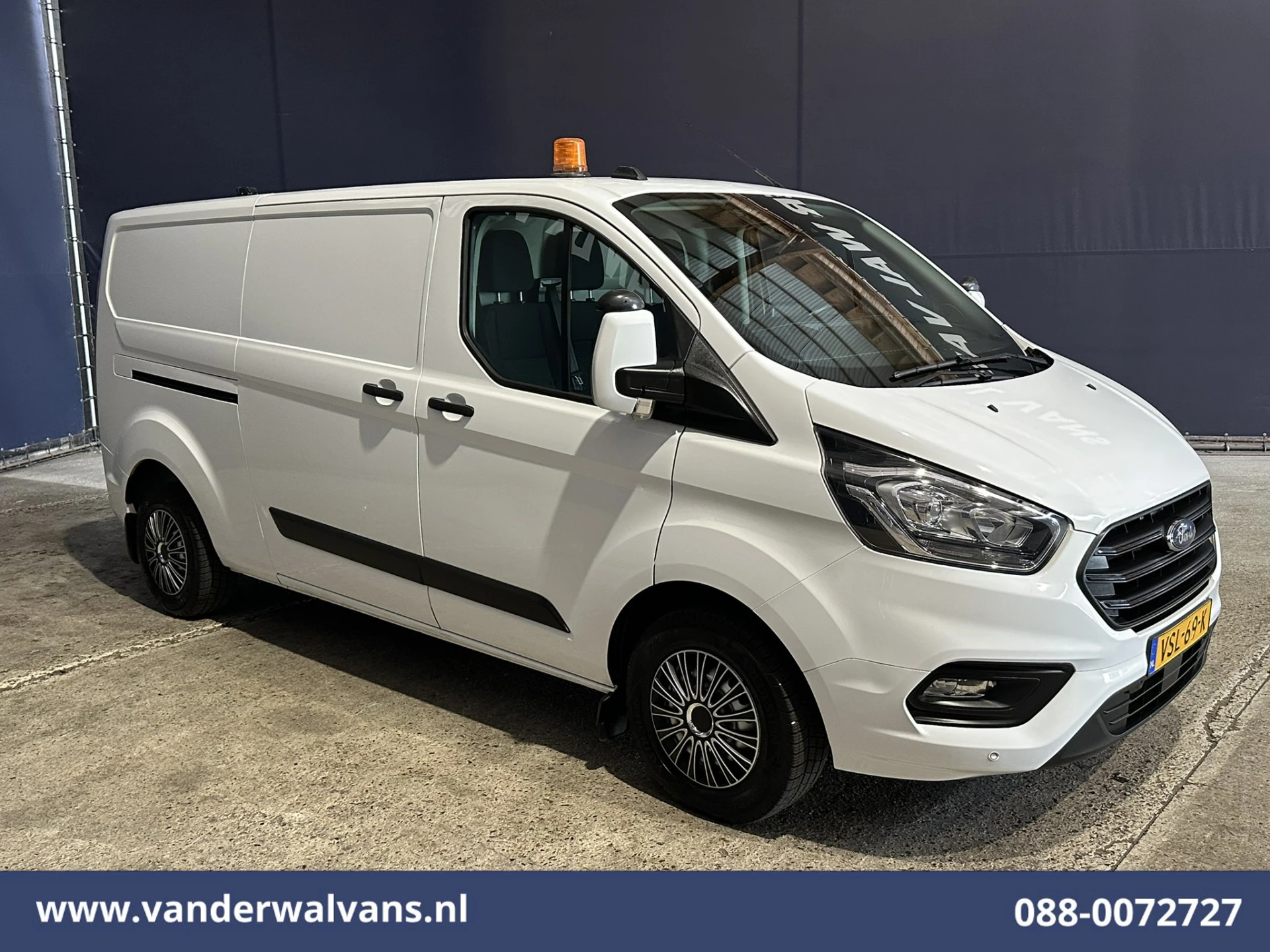 Ford Transit Custom 2022 - 2.0 TDCI 130pk L2H1 Euro6 Airco | Camera | LED | Apple Carplay | Cruisecontrol | 2800kg Trekhaak obrázek 10