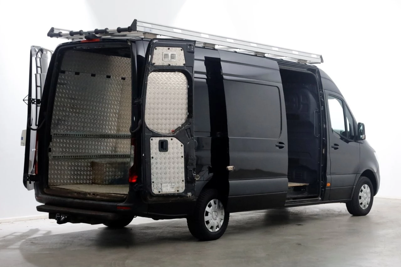 Mercedes-Benz Sprinter 2020 - 314 CDI 143pk RWD 7G Automaat L3H2 Maxi LED/Camera 12-2020 Bild 11