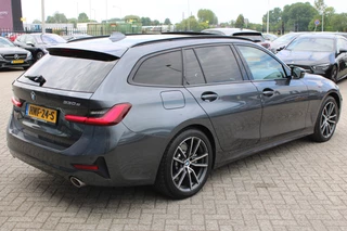 BMW 3 Series 2021 - Touring 330e xDrive High Executive PANORAMADAK LEDER H&K HEAD-UP LASER zdjecie 3