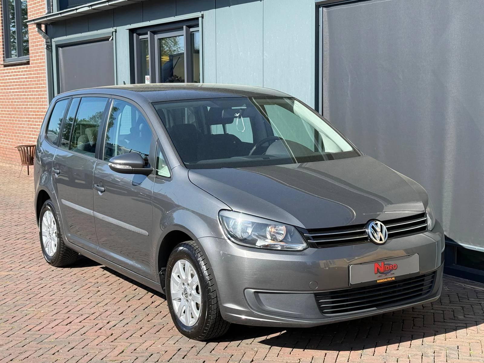 Volkswagen Touran 2013 - 1.2 TSI Comfortline 7P PDC Cruise CLima Dealer Onderhouden afbeelding 1