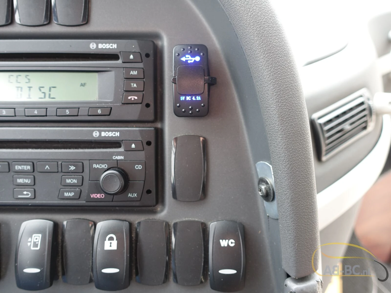 Volvo 9500H - 59 Seats EURO 6 2015 afbeelding 69