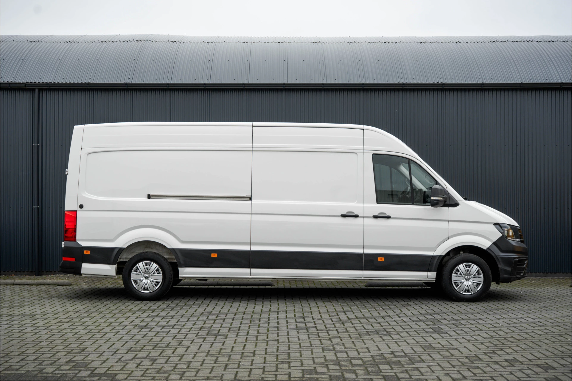 Volkswagen Crafter 2024 - 2.0 TDI L4H3 | Facelift | Automaat | Carplay | Camera | Cruise | Navi | Airco | PDC obrázek 6