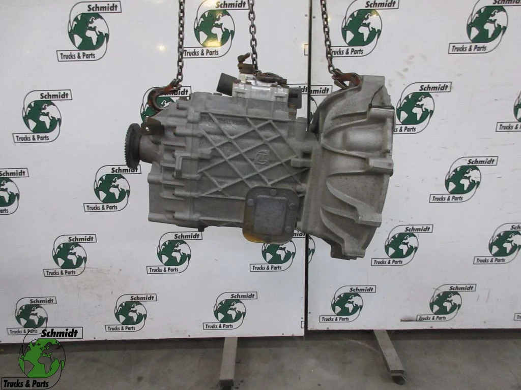 Iveco EuroTech - 500363576 TRANSMISSIE ZF 6 HP 500 afbeelding 1