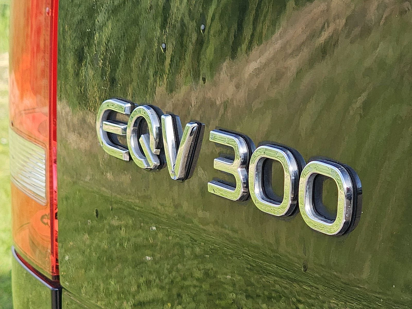 Mercedes-Benz EQV 2022 - 300 image 22