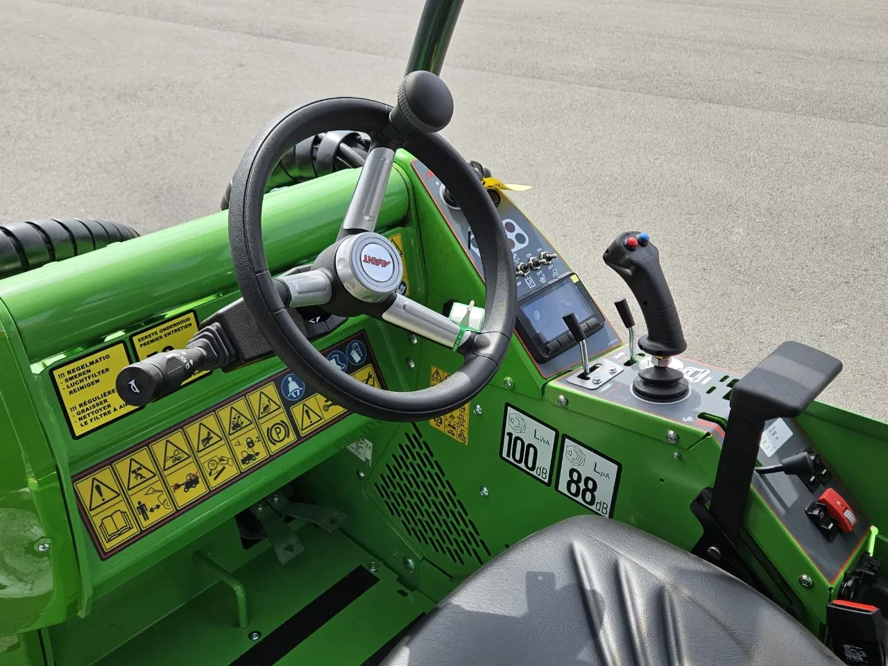 Avant 2025 - 528 Rental mini-shovel afbeelding 28