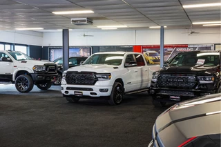 Dodge Ram 1500 2024 - 5.7 V8 4x4 Crew Cab SPORT GT BPM VRIJ! | Incl LPG | Trekhaak 13-polig | Bedcover | Adaptive cruise | PANORAMADAK| zdjecie 41